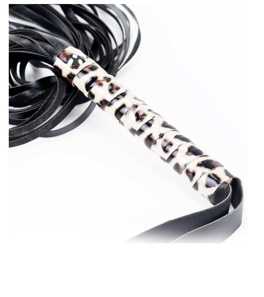 Leather Leopard Grain Hand Shank Whip