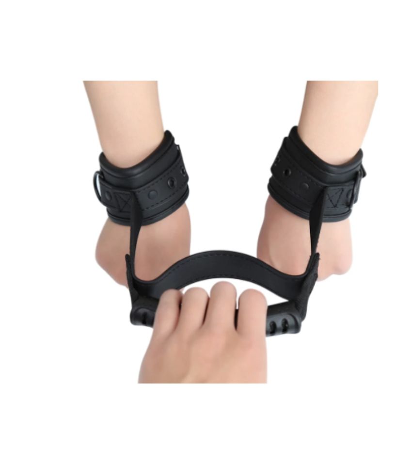 Leather Handcuffs With Traction Handle Fetish For Woman Couples