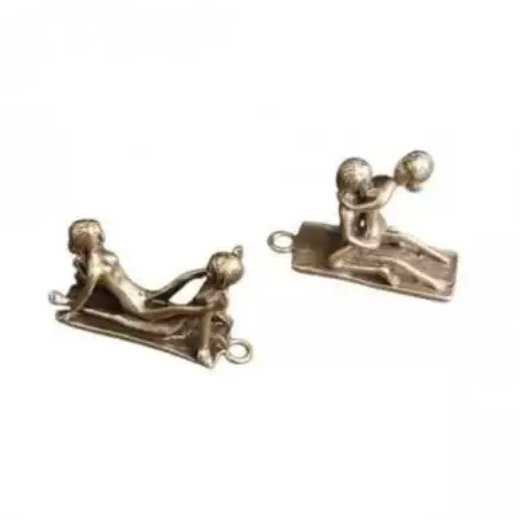 4 pcs Sex Positions Keychain Set